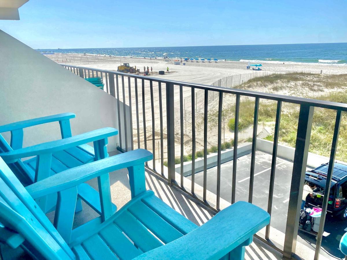 Island Winds East 202 By Albvr - Beautifully Renovated Beachfront Condo & Steps Away From Hangout & More! Gulf Shores Εξωτερικό φωτογραφία